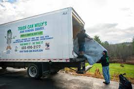 Best Yard Waste Removal  in East Northport, NY